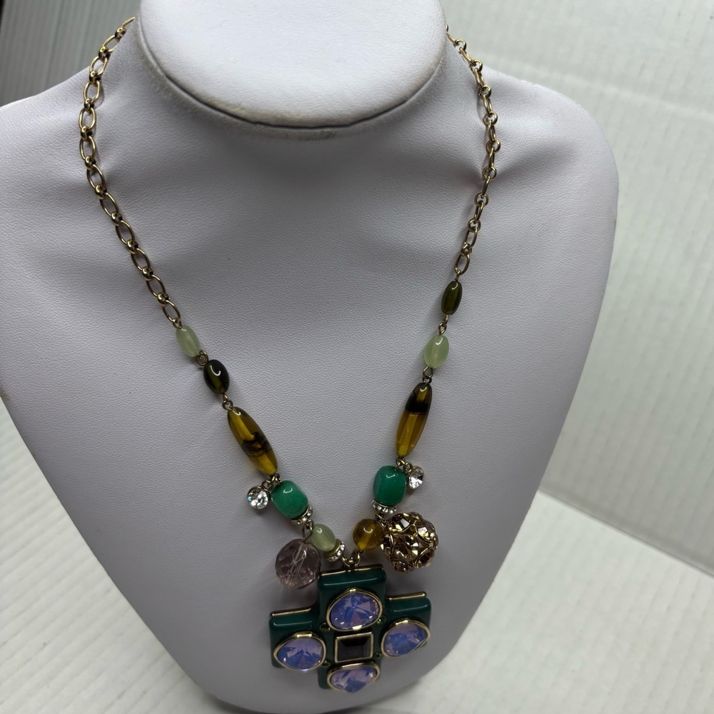 Vintage Princess Amanda Hermosa Lady Resin Cross Drop Necklace